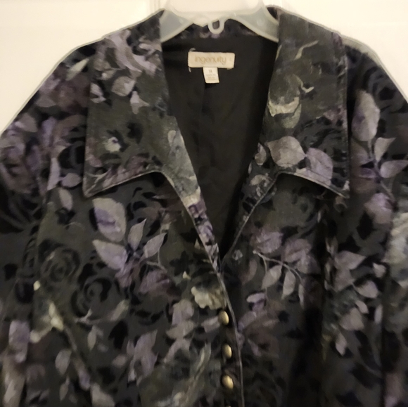 Vintage Ingenuity Blazer, size 12 - Picture 3 of 6